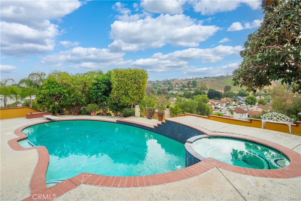 2545 Scenic Ridge