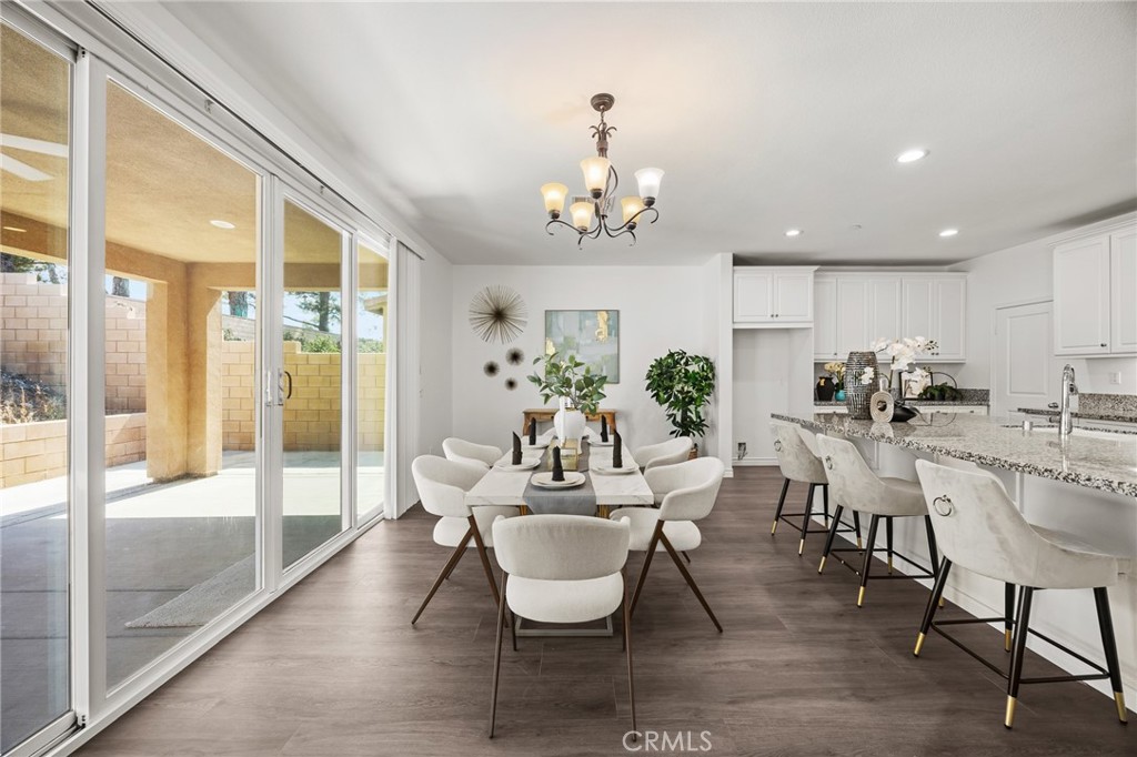 17044 Cerritos