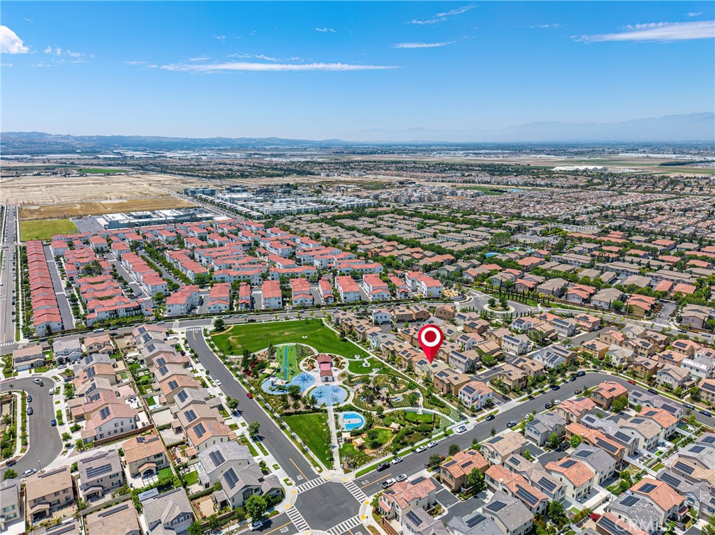 8757 Roving Place