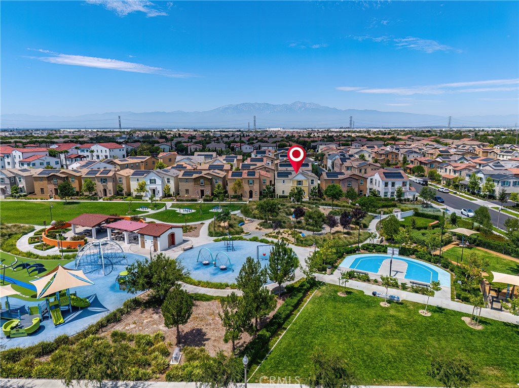 8757 Roving Place