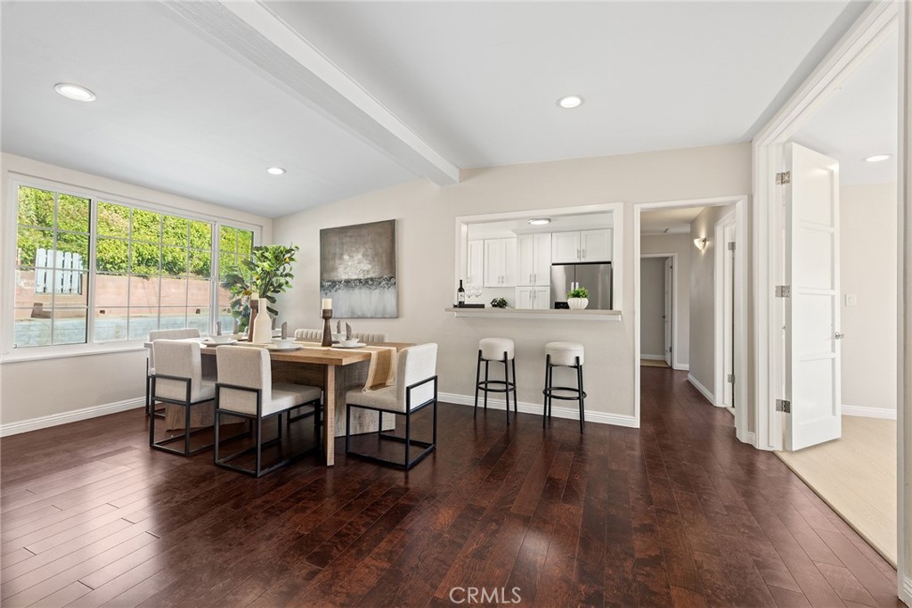 1400 Loma Verde