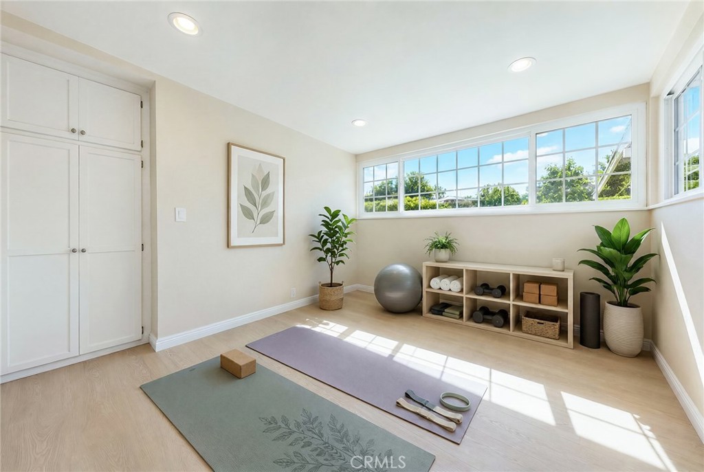 1400 Loma Verde