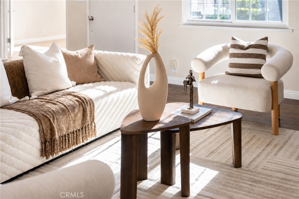 1400 Loma Verde