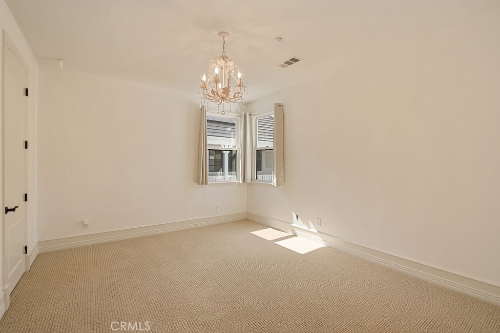 4215 Hidden Oaks