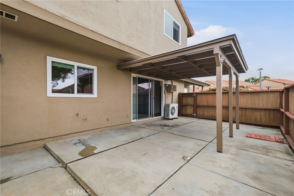 7712 Elder Way