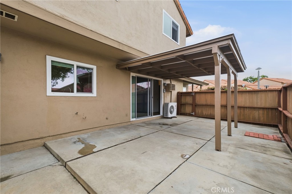 7712 Elder Way