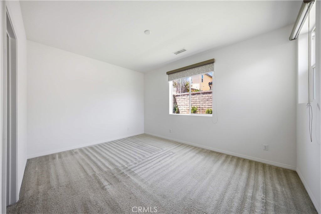 3401 E Rutherford