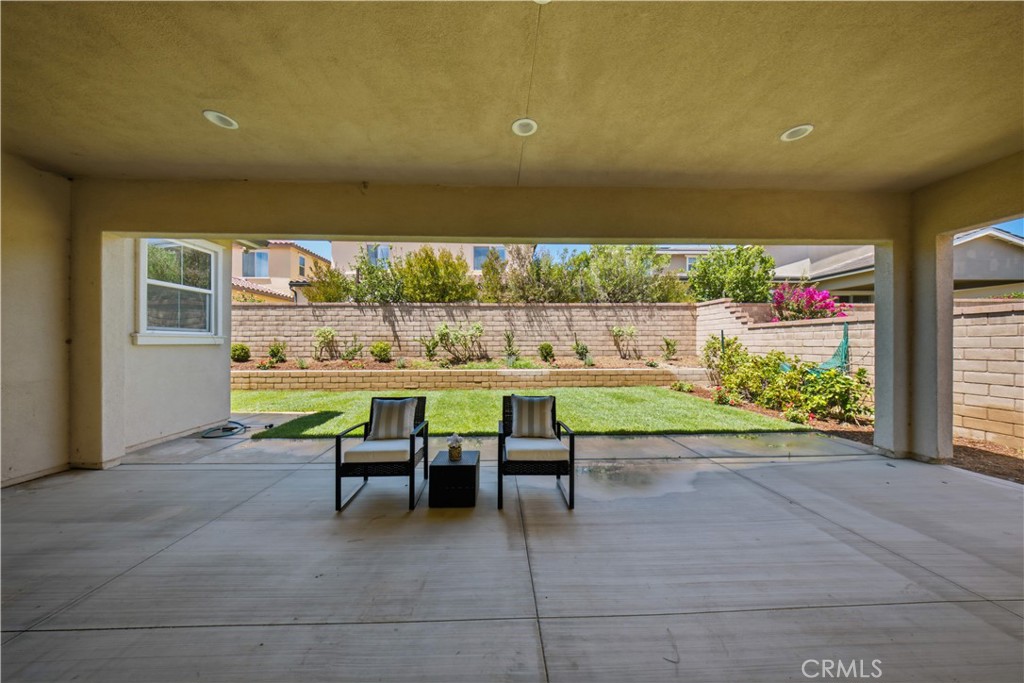 3401 E Rutherford