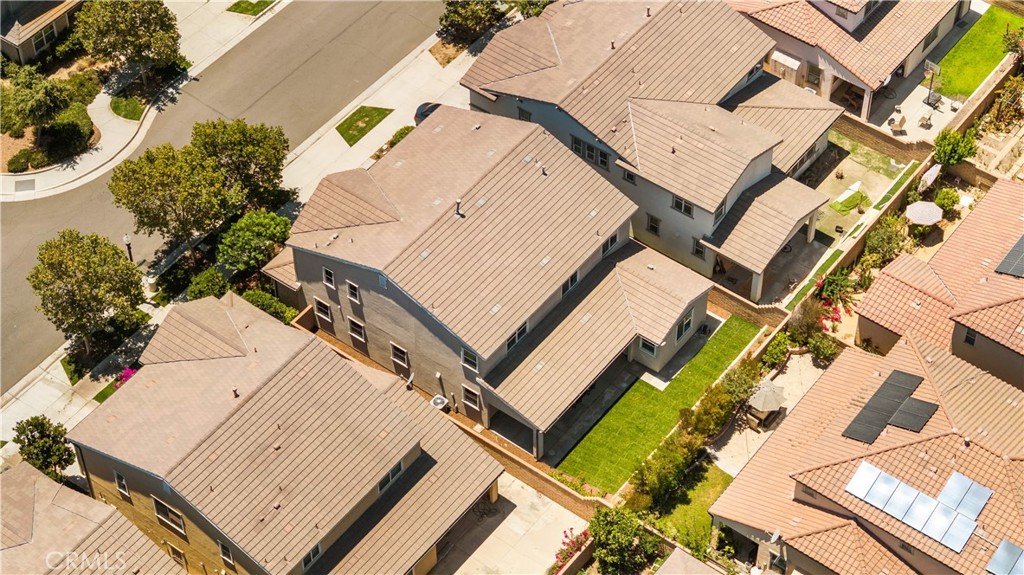 3401 E Rutherford