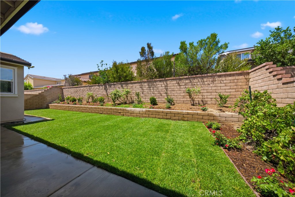 3401 E Rutherford