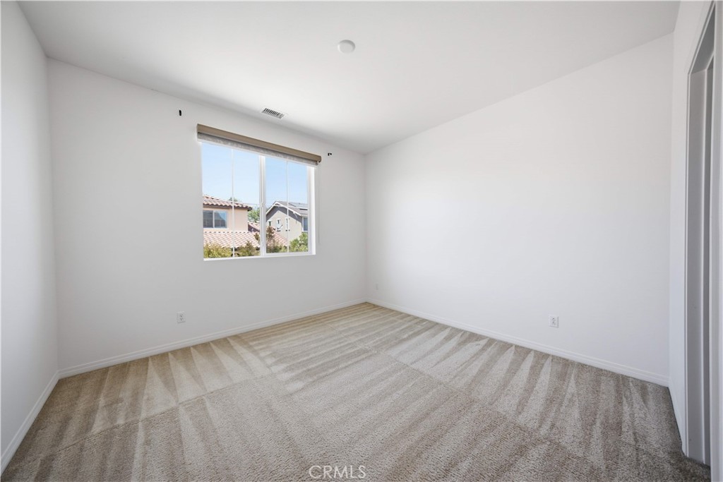 3401 E Rutherford