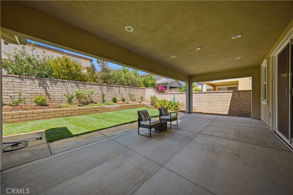 3401 E Rutherford