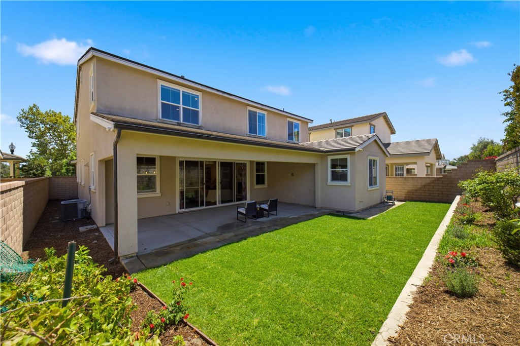3401 E Rutherford