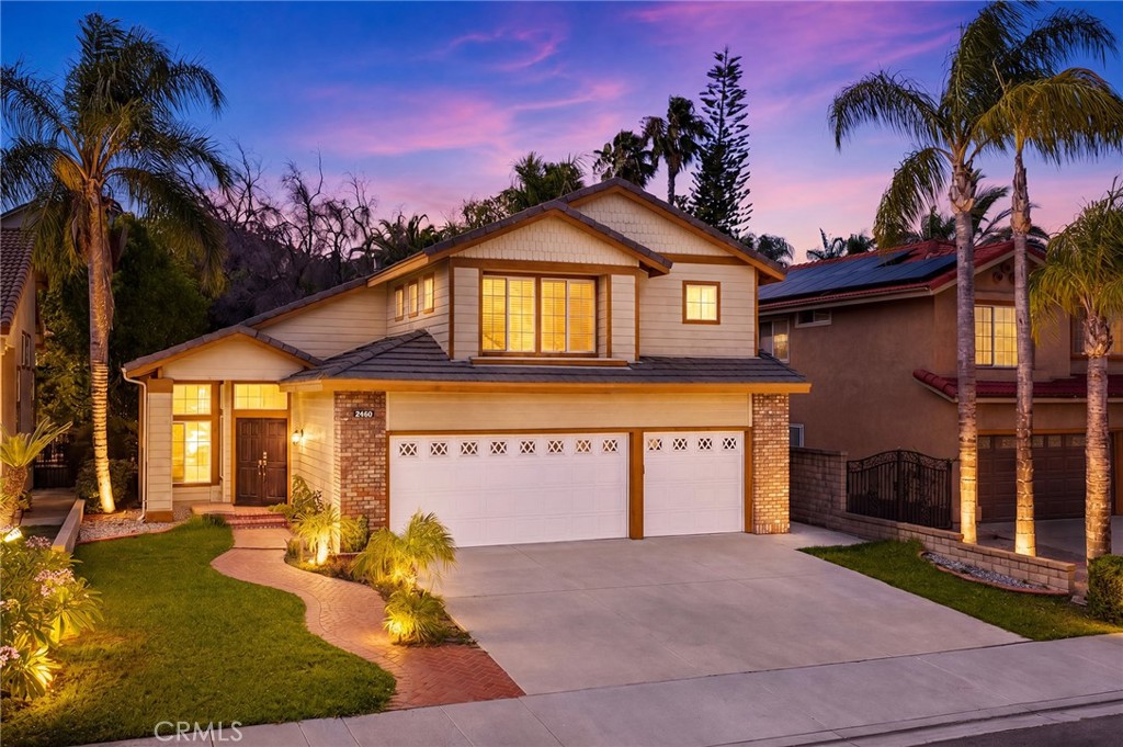 2460 Valley View