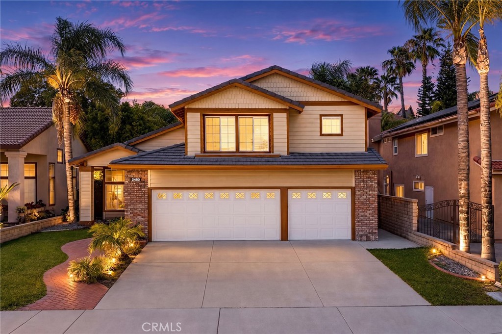 2460 Valley View