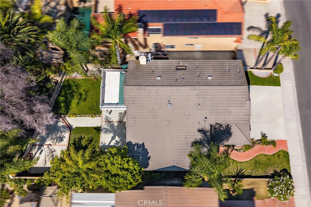 2460 Valley View