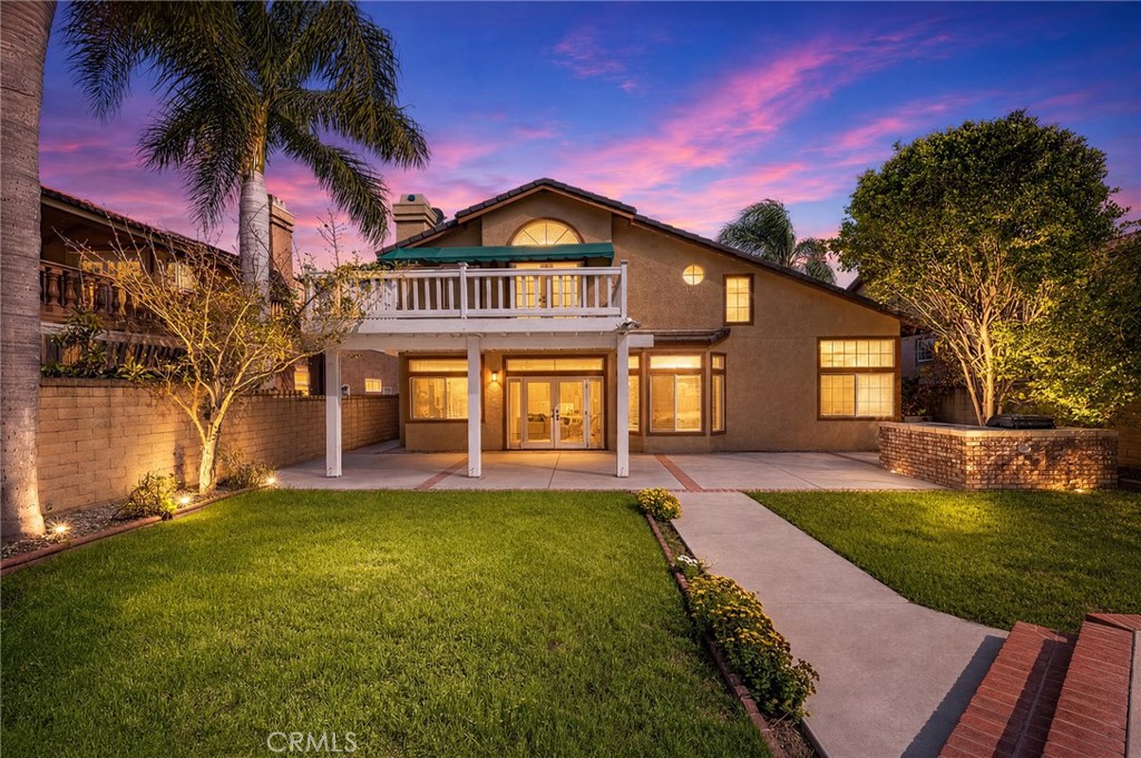 2460 Valley View
