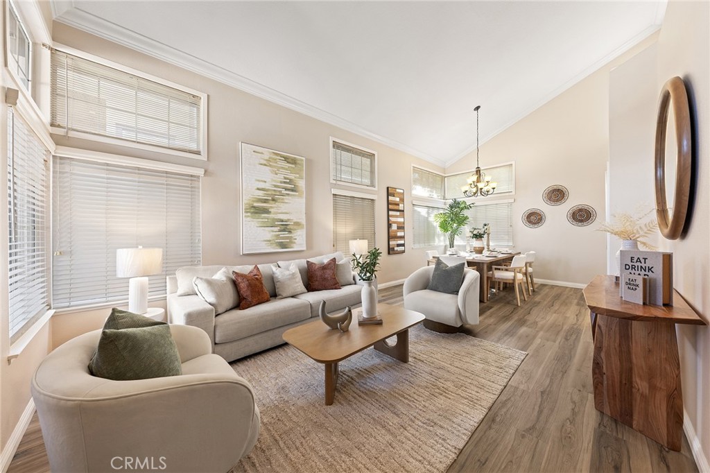 2460 Valley View