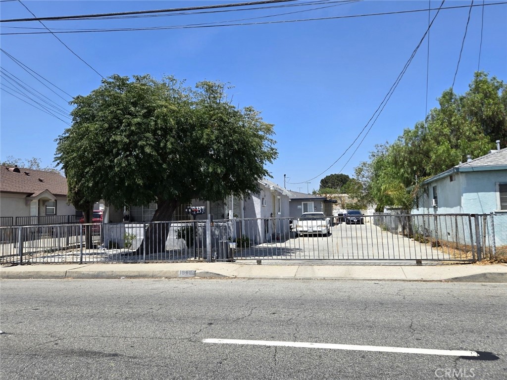 16466 Arrow Boulevard 2
