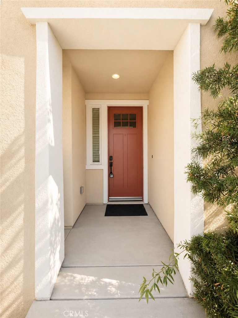 9738 La Vine Court