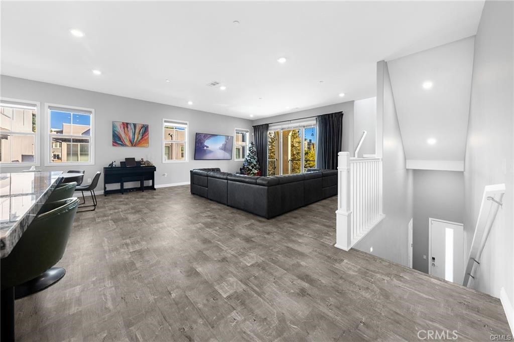 115 Frame