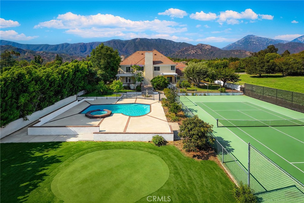 648 Pomello Drive