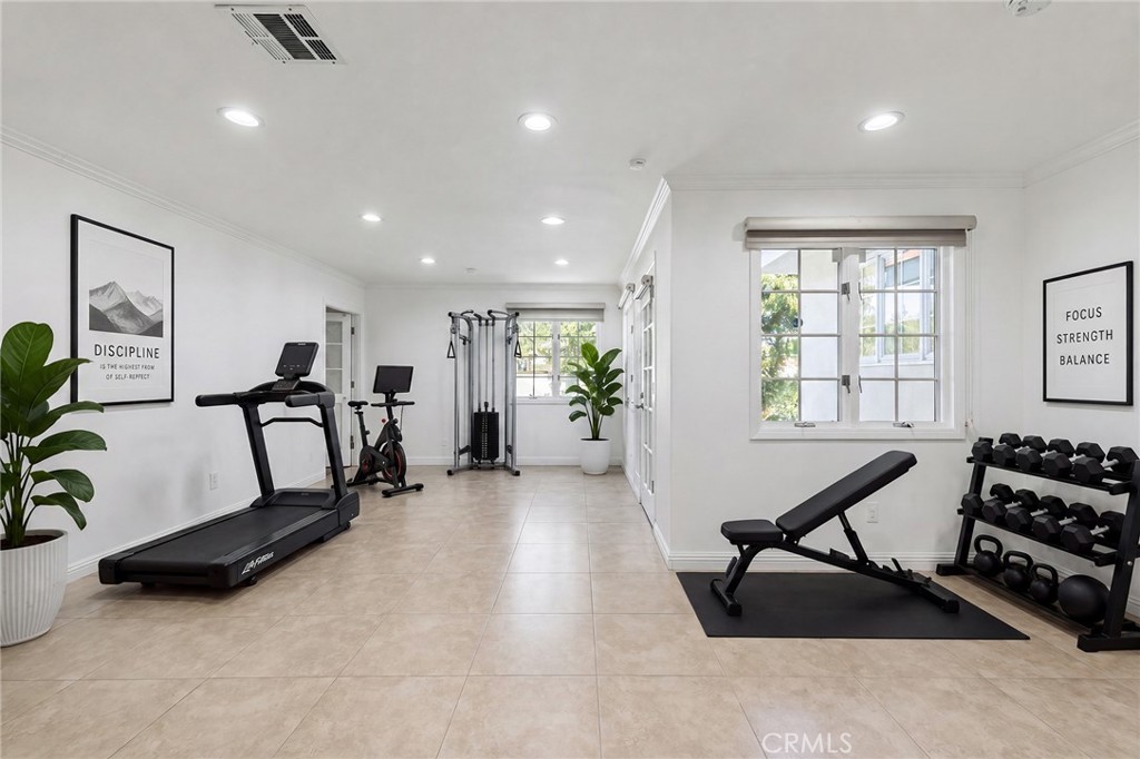 648 Pomello Drive