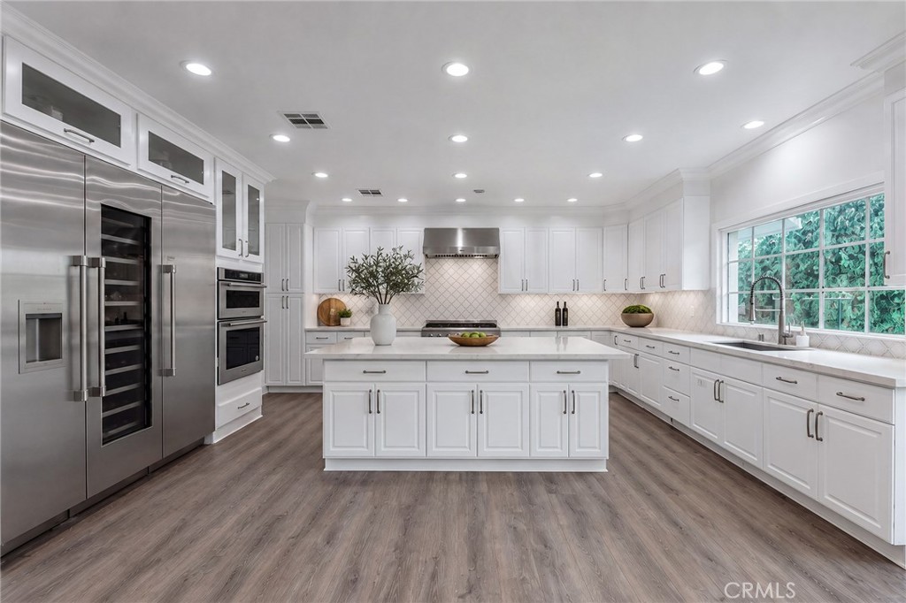 648 Pomello Drive