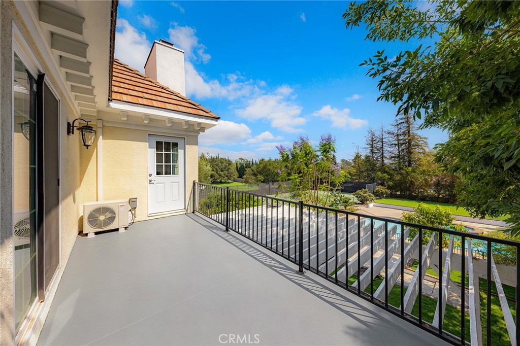 648 Pomello Drive