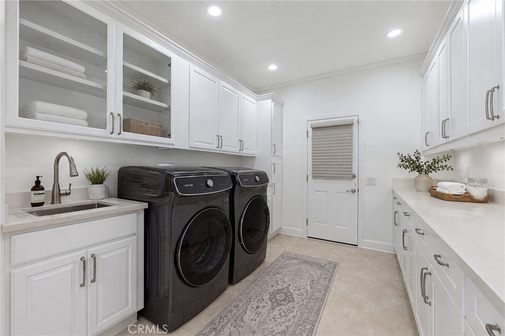 648 Pomello Drive