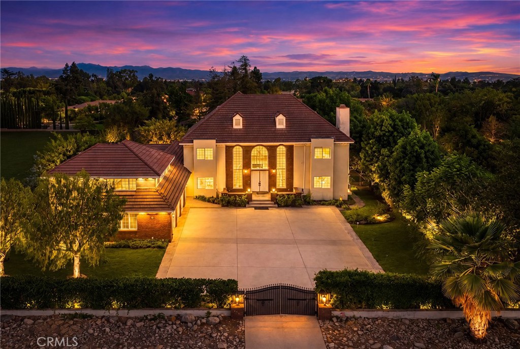 648 Pomello Drive