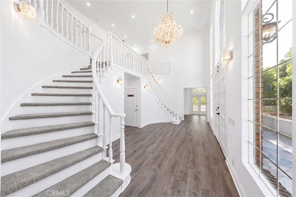 648 Pomello Drive