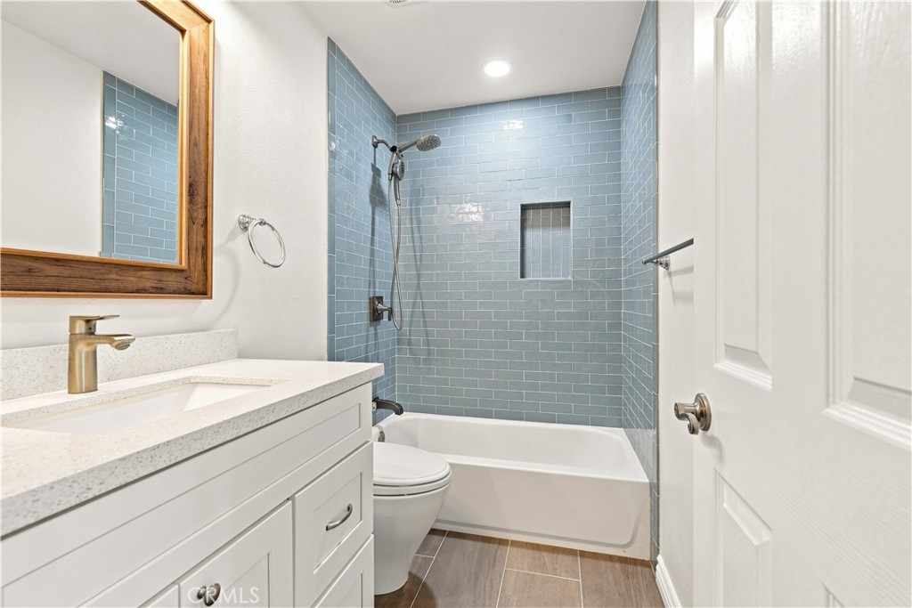 2640 Pointe Coupee