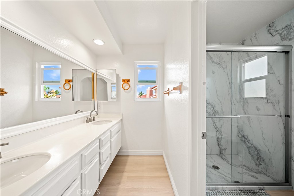 21522 Kenmare
