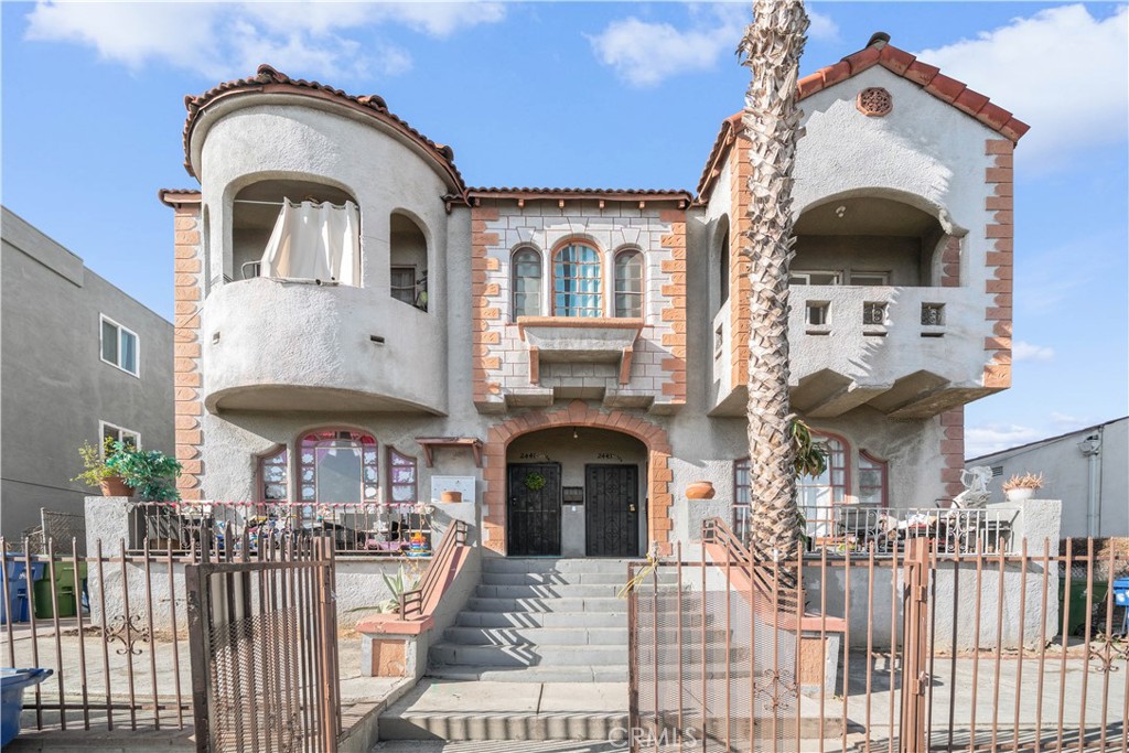 2441 Fairmount