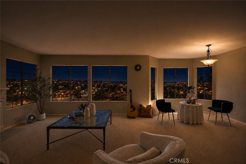 1033 Lakeview