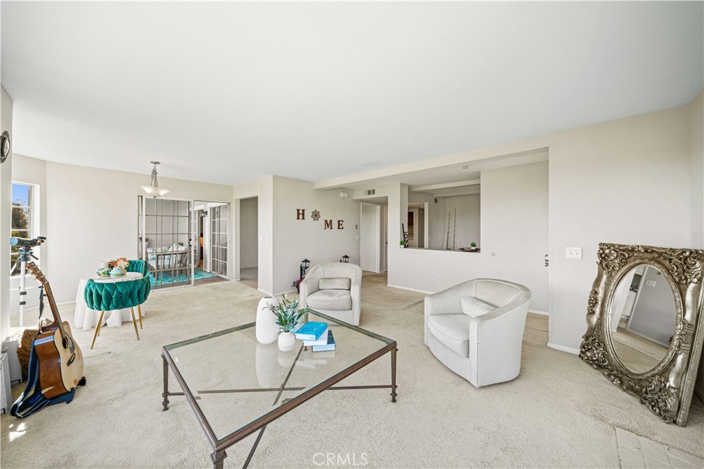 1033 Lakeview
