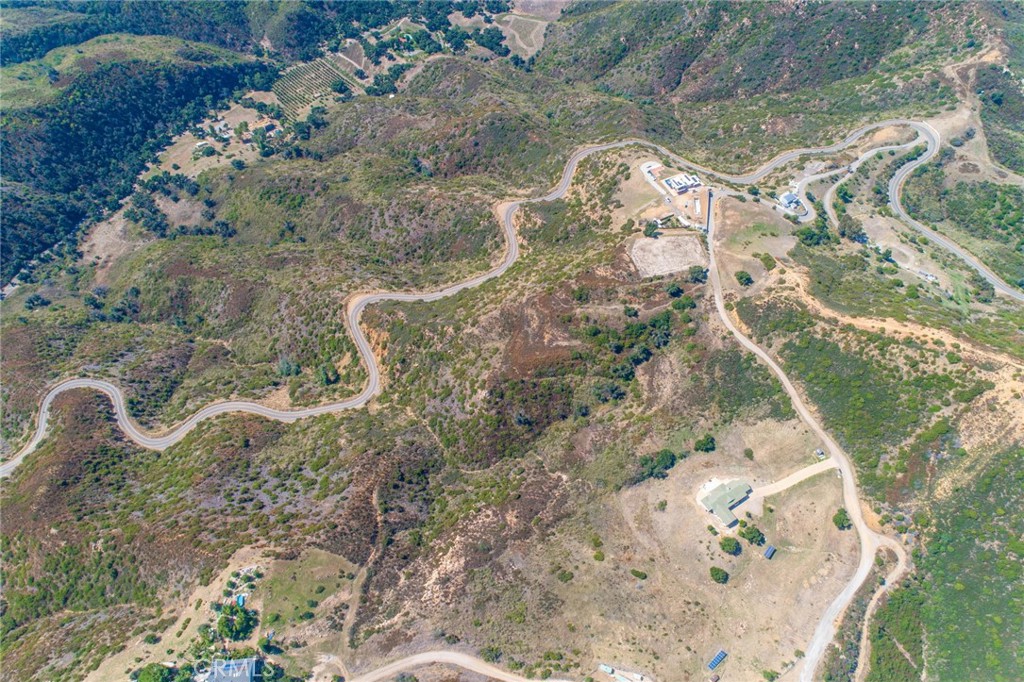 0 Castro Peak Motorway