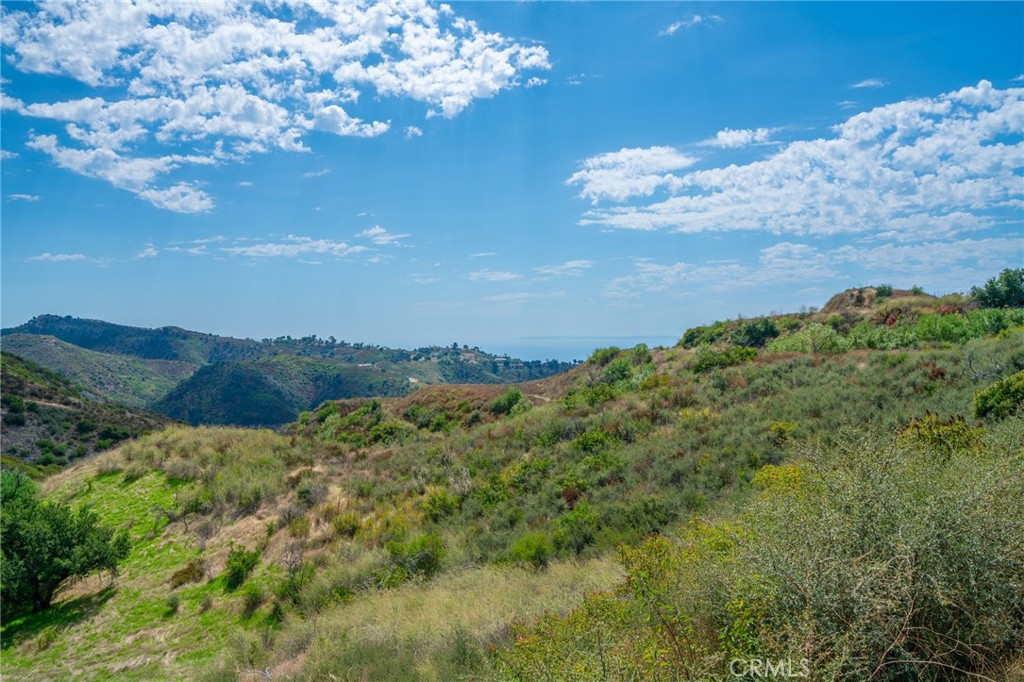 0 Castro Peak Motorway