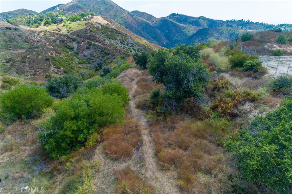 0 Castro Peak Motorway