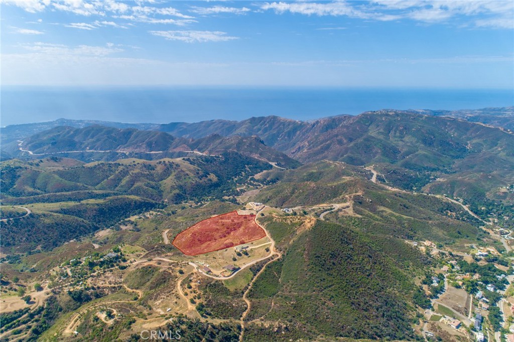 0 Castro Peak Motorway