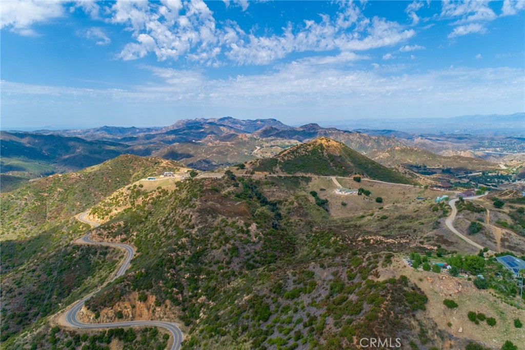 0 Castro Peak Motorway
