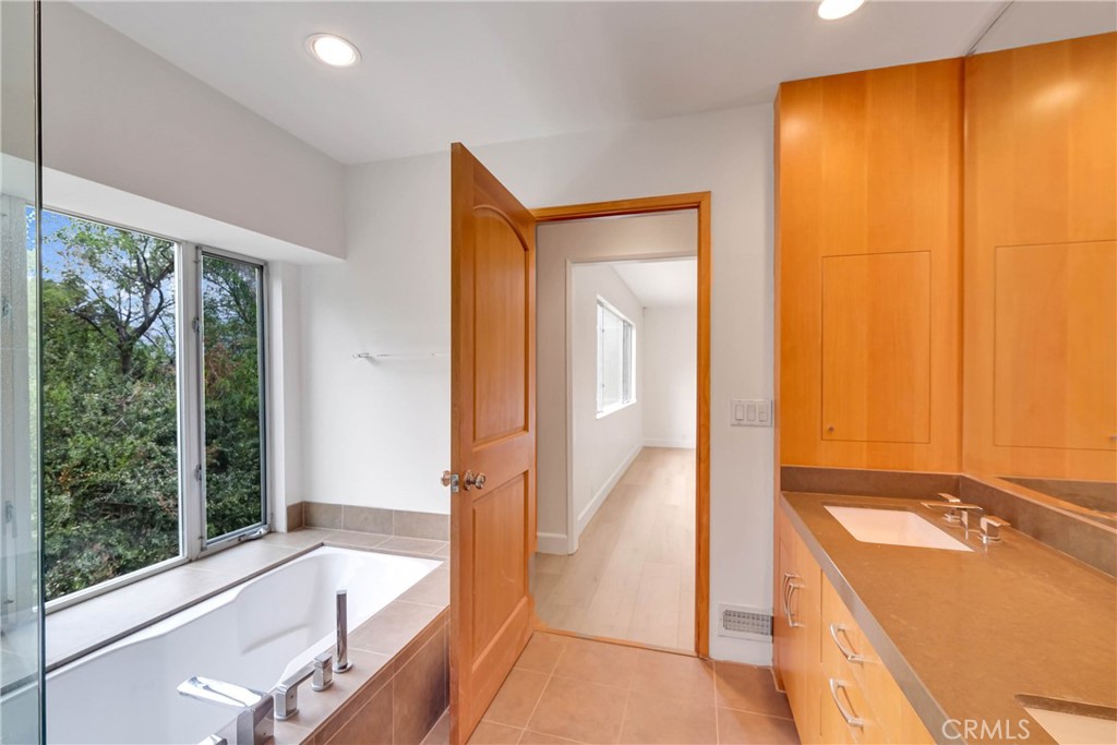 859 Saint Katherine