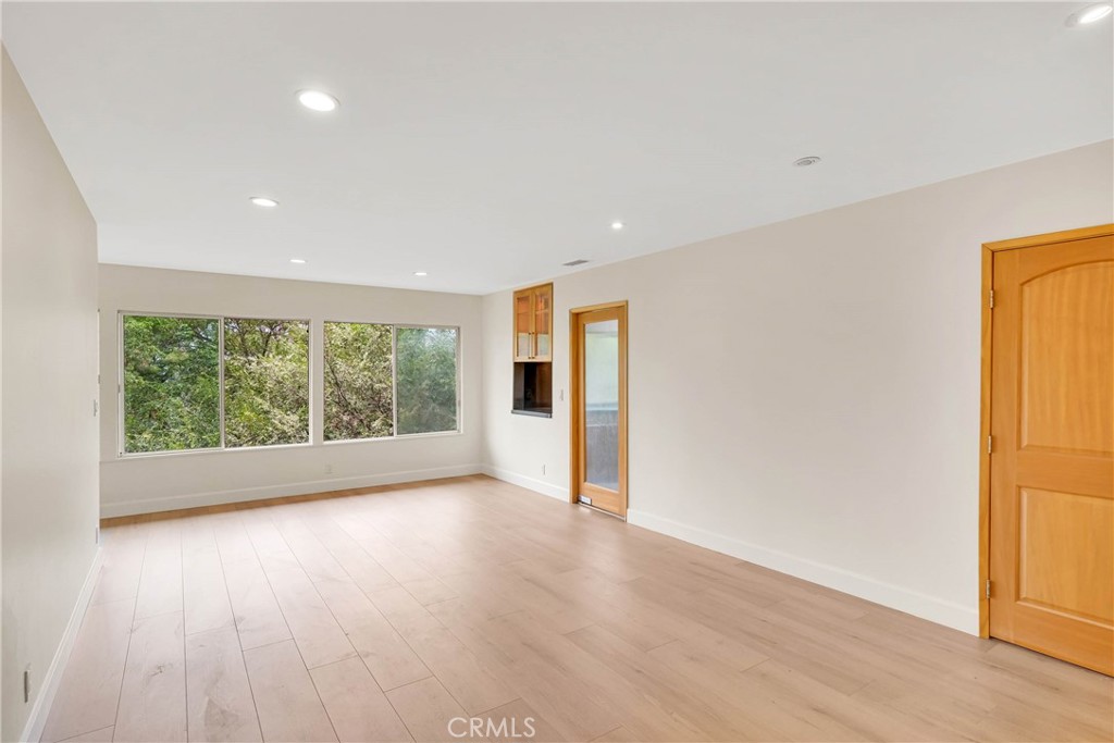 859 Saint Katherine