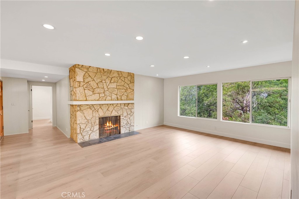 859 Saint Katherine