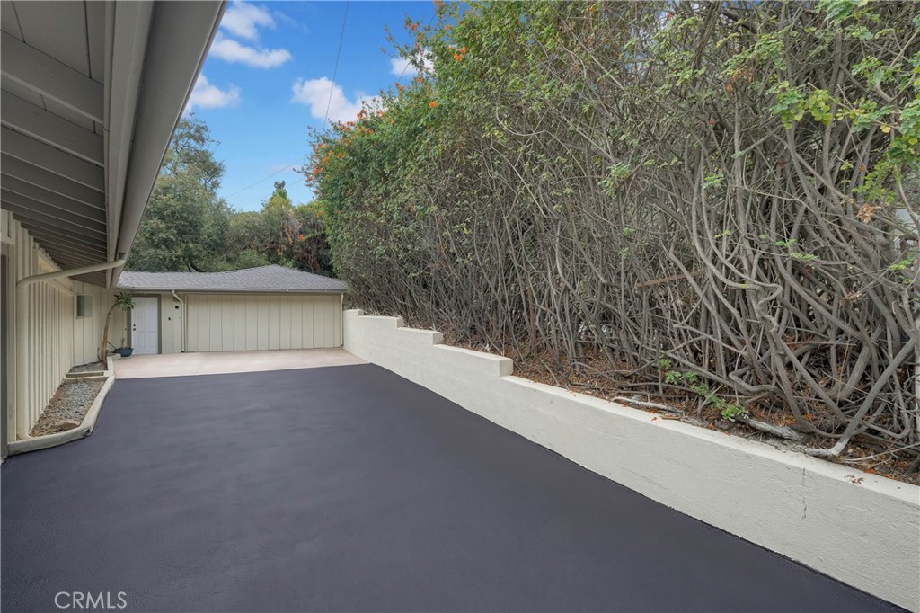 859 Saint Katherine