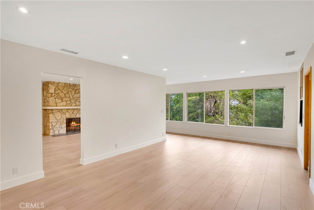 859 Saint Katherine