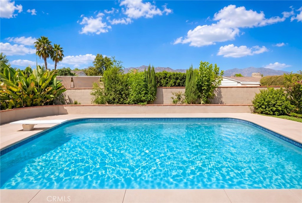 1137 Monte Verde