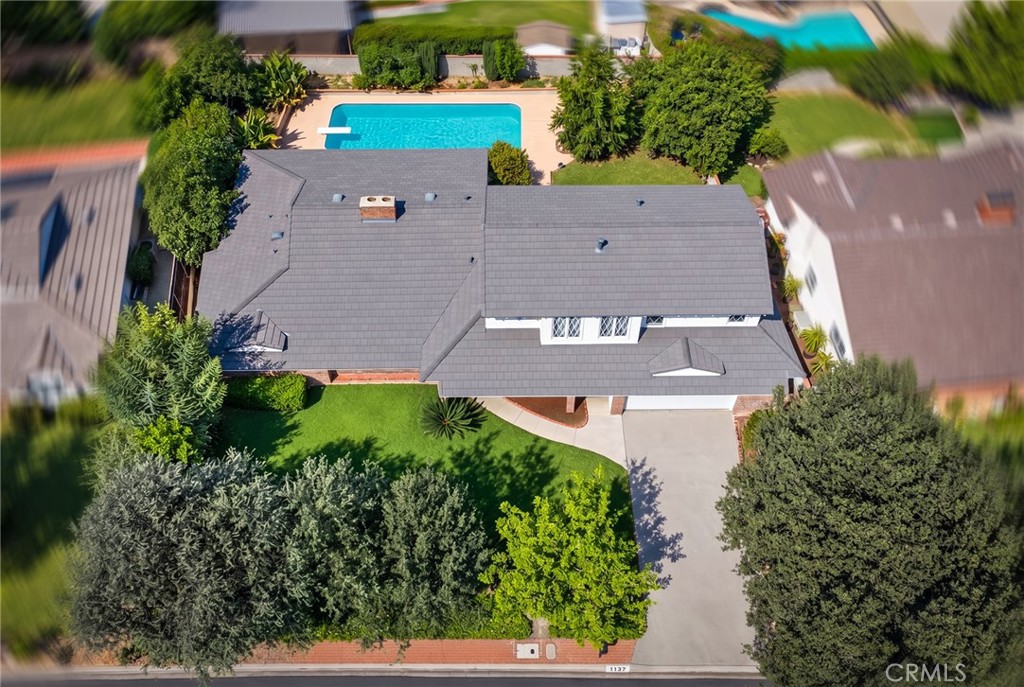 1137 Monte Verde