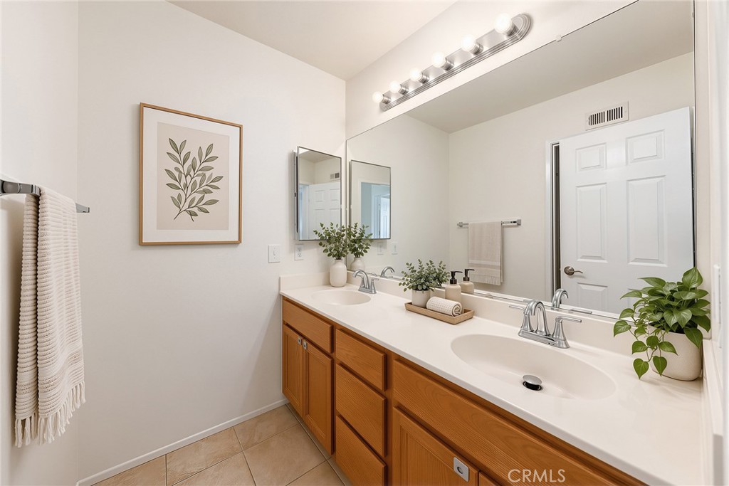 6912 Wells Springs